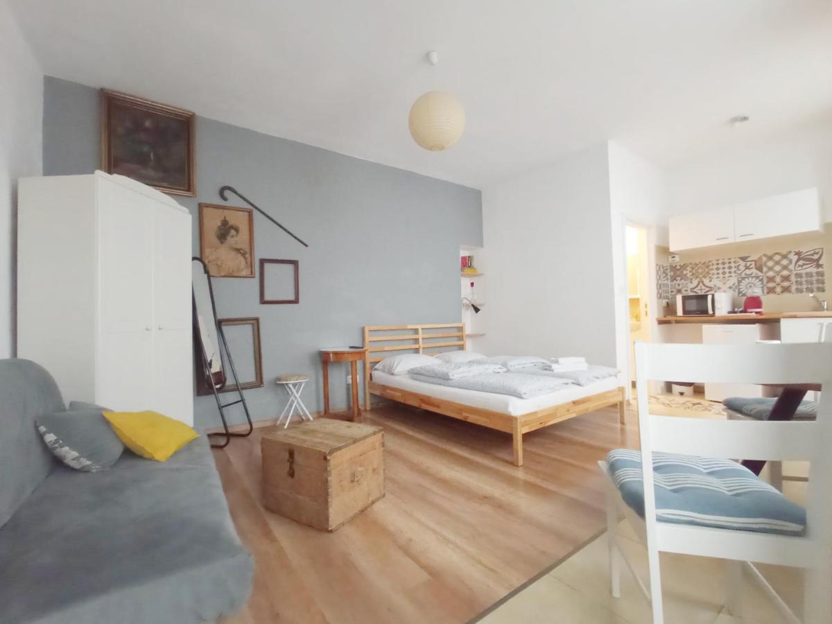 Cozy Republicii Apartment บราชอฟ ภายนอก รูปภาพ